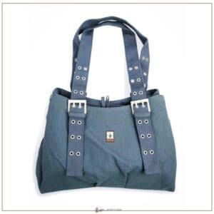 Borsa a tracolla ecologica in canapa e cotone biologico - Pure Bags Una borsa pratica e versatile con tre ampi scomparti con cerniera, realizzata in canapa e cotone bio. Resistente ed ecologica perfetta per ogni occasione!