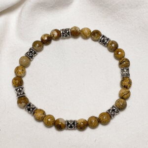 Bracciale elastico in pietra naturale di Diaspro - 6mm Linea Gimo_Jewels Realizzato con pietre dure di diaspro giallo, il bracciale si adatta bene al polso grazie al suo elastico morbido ma resistente e anallergico.