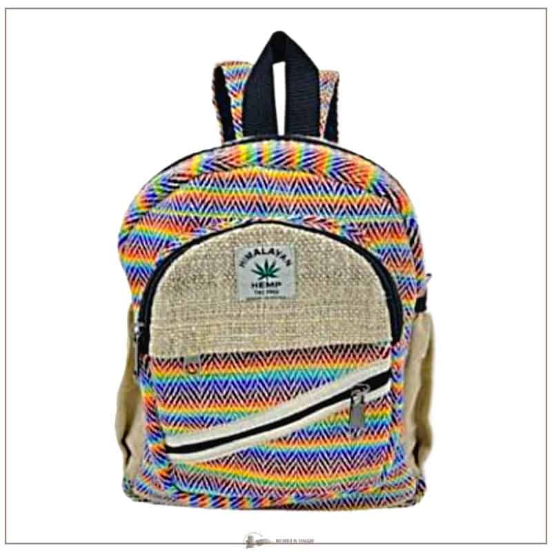 Zainetto in canapa himalayana Rainbow fatto a mano Ecologico Prodotto in Nepal Dimensioni; altezza 27 cm, larghezza 20 cm, profondità 10 cm